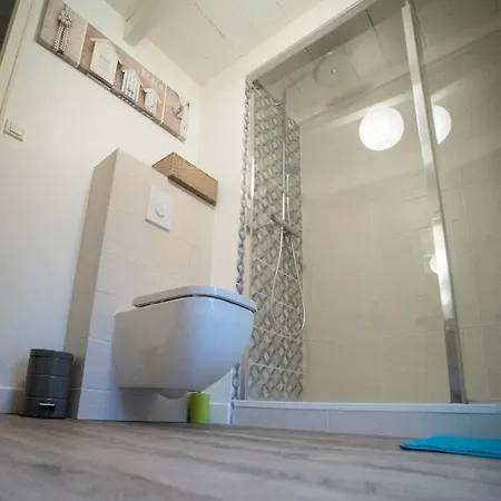 Stuart Apartment